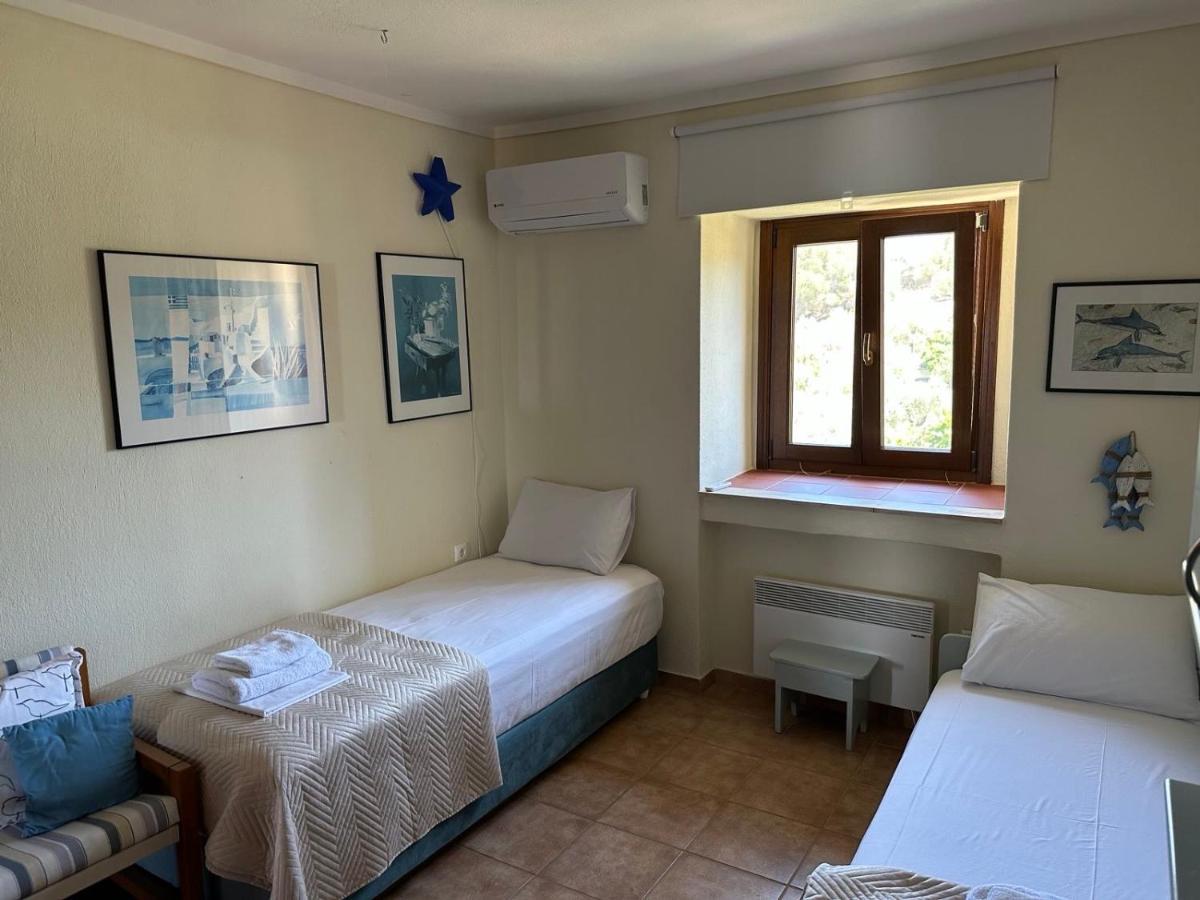 Yulia Guest House Ouranoupoli Exterior photo